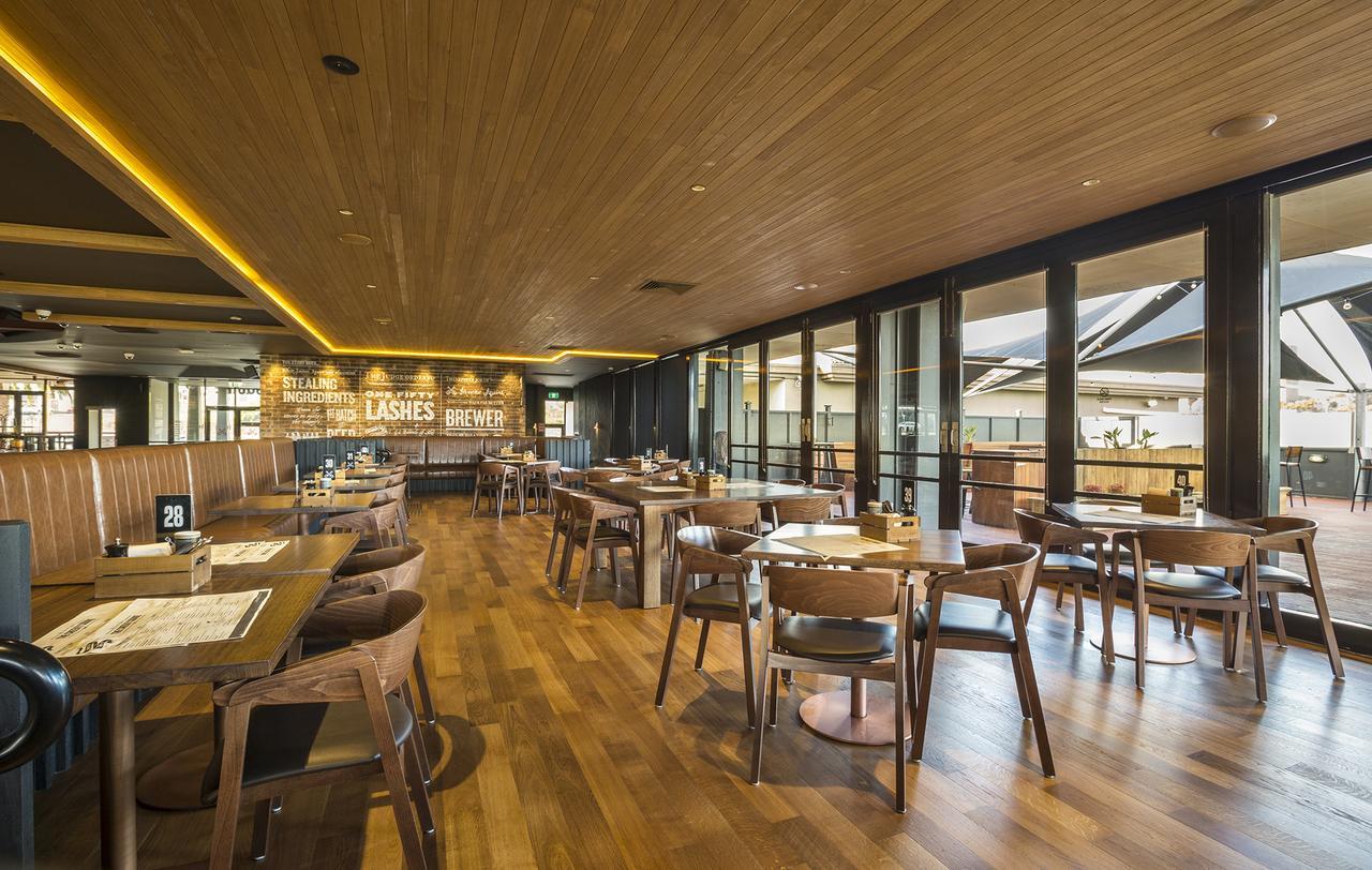 Hotel Nightcap At The Cheeky Squire Frankston Exterior foto